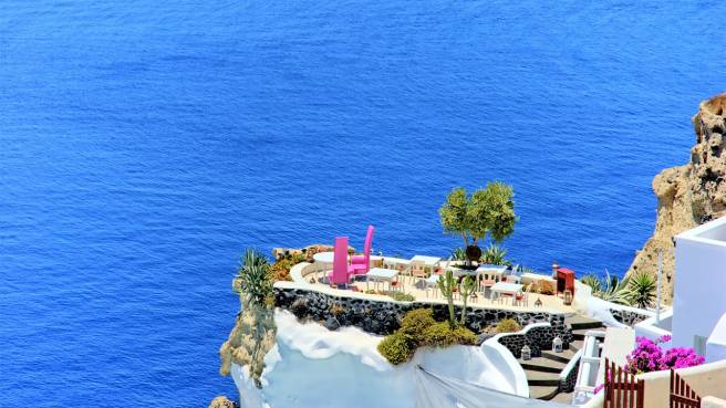 TIP! Řecko ✈ 3 tipy na levné letenky na ostrov Santorini ↔ od 1.916 Kč