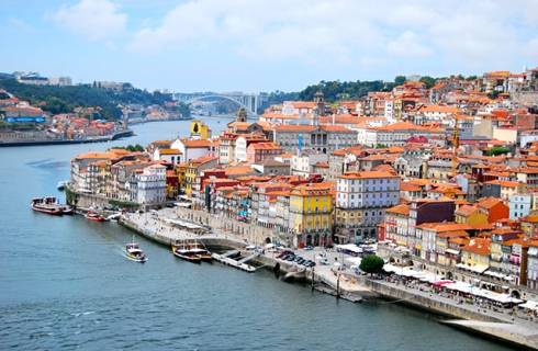 TIP! Ryanair - Portugalsko - levné letenky Porto 1.826,- kč