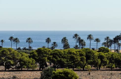 TIP! Španělsko - levné letenky Alicante z Vídně a Pardubic (zpáteční) 683,- Kč