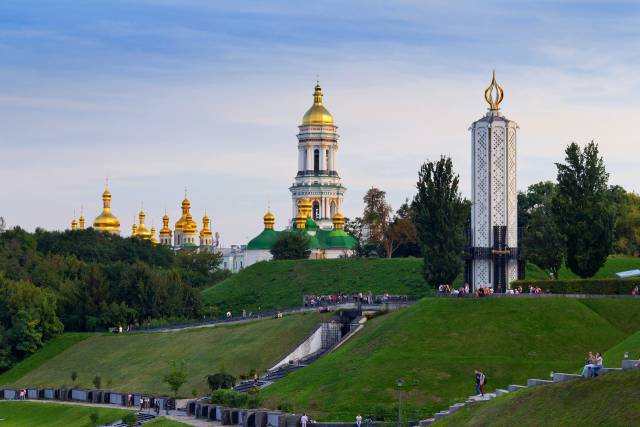 TIP! Ukrajina za pár korun - levné letenky Kyjev z Vídně, Krakova, Bratislavy a Prahy (tam a zpět) od 757,- Kč