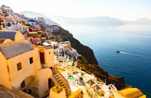 Sleva! Řeckor ✈ levné letenky na ostrov Santorini z Vídně ↔ od 1.260 Kč