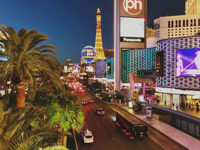 TIP! Finnair / British Airways ✈ USA - Nevada - akční letenky Las Vegas z Vídně 12.990 Kč