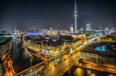 Nový spoj! Ryanair ✈ Německo - levné letenky Berlín z Krakova ↔ od 1.292 Kč
