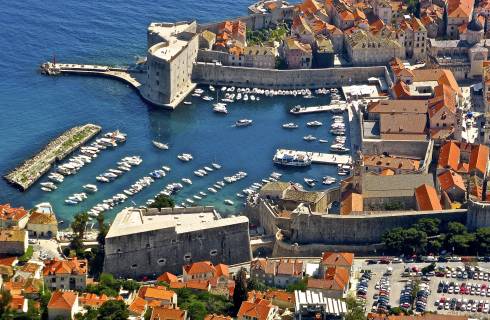 TIP! Ryanair ✈ Řecko - Chorvatsko - Dalmácie - letenky Dubrovnik z Vídně ↔ od 1.364 Kč