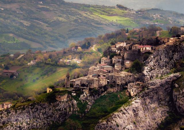 Doporučujeme! Itálie letecky z Česka za pár stovek ✈ Abruzzo - levné letenky do Pescary z Prahy ↔ od 1.239 Kč