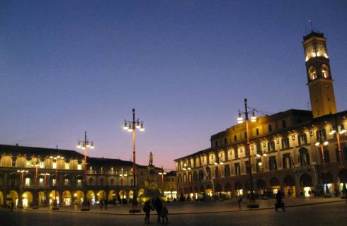Nový spoj! Ryanair ✈ Itálie - Emilia-Romagna - levné letenky Forli z Katovic ↔ 1.207 Kč