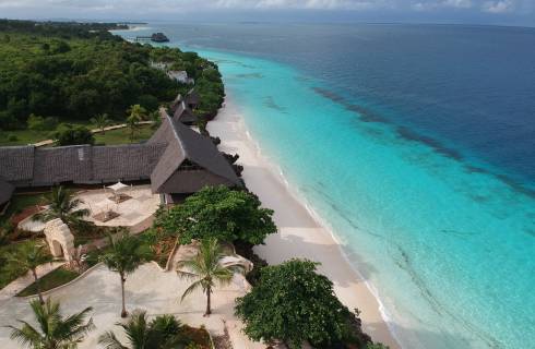Open jaw: Kenya Airways ✈ Tanzánie - akční letenky na Zanzibar z Milána s návratem do Londýna ↔ 7.590 Kč