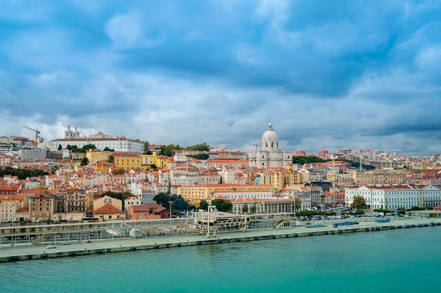 Doporučujeme! Portugalsko ✈ 3 tipy na levné letenky do Lisabonu z Prahy, Vídně a Krakova↔ od 1.917 Kč