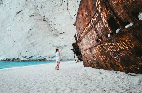 Řecko ✈ 6 tipů na zpáteční levné letenky na ostrov Zakynthos od 2.485 Kč
