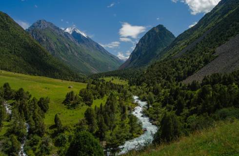 Pegasus Airlines ✈ Kyrgyzstán - zpáteční akční letenky Biškek z Bratislavy a Prahy 2.990 Kč