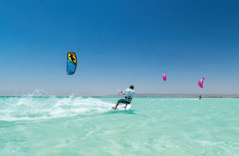 Smartwings ✈ Egypt - obousměrné akční letenky Hurghada z Prahy 6.490 Kč 