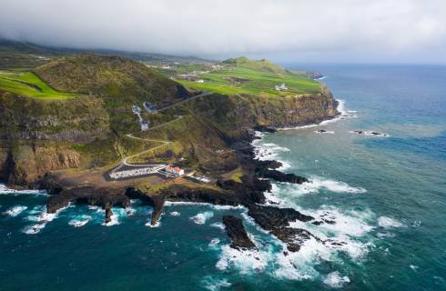 Smartwings ✈ Azorské ostrovy - zpáteční akční letenky Ponta Delgada z Prahy 6.390 Kč