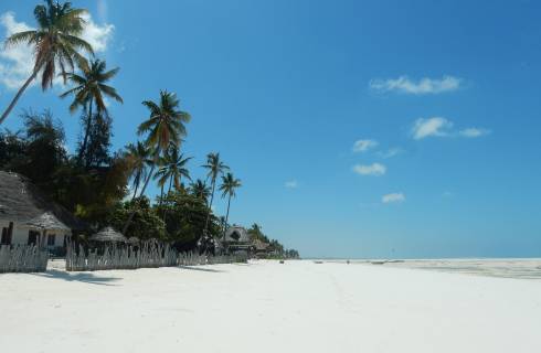 Condor ✈ Tanzánie - obousměrné levné letenky na Zanzibar z Prahy 15.490 Kč