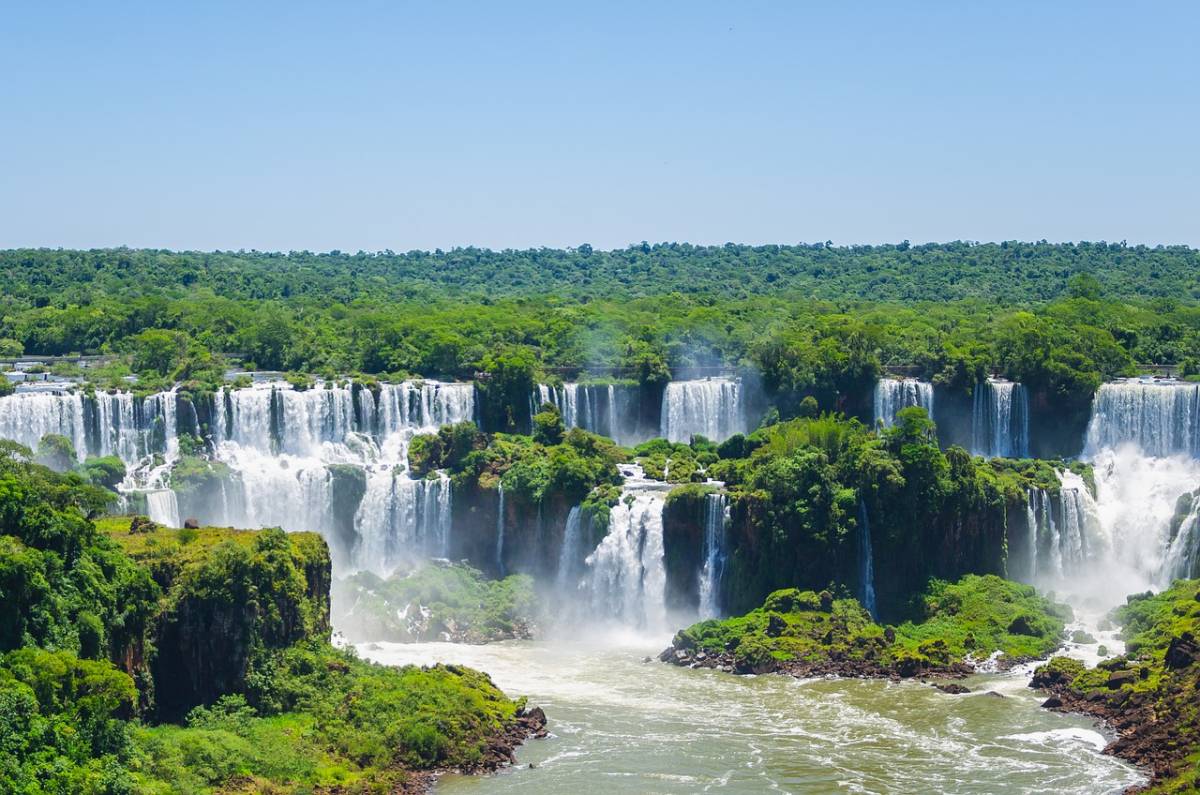 Air France ✈ Brazílie - zpáteční akční letenky Iguazu Falls z Mnichova 16.990 Kč